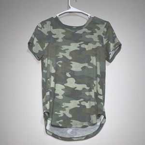 Camo crew neck tee shirt